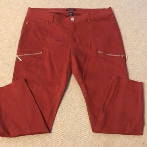 WHBM red skinny crop pant - 12
